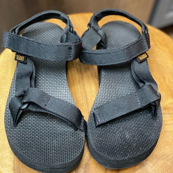 Teva Black Women's Midform Universal Sandal - Picture 9 of 13
